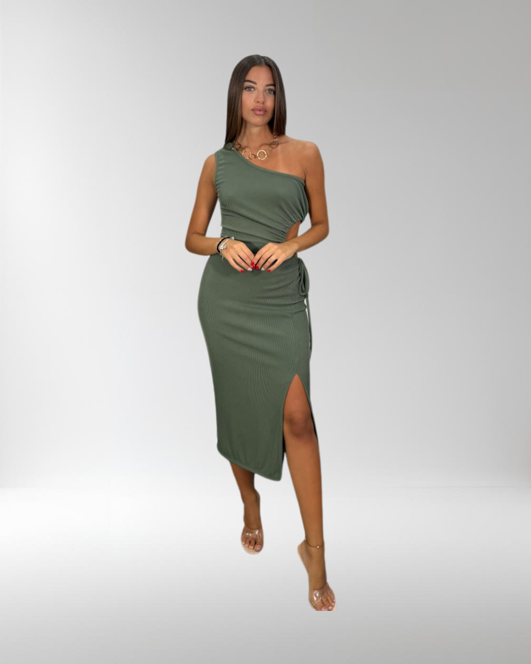 vestido de un hombro verde 